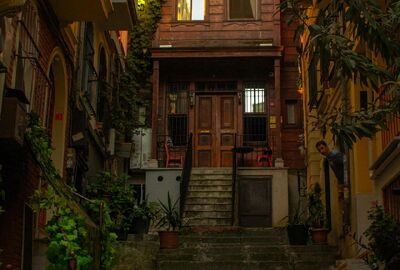 Cihangir Çukurcuma Tophane Gezisi